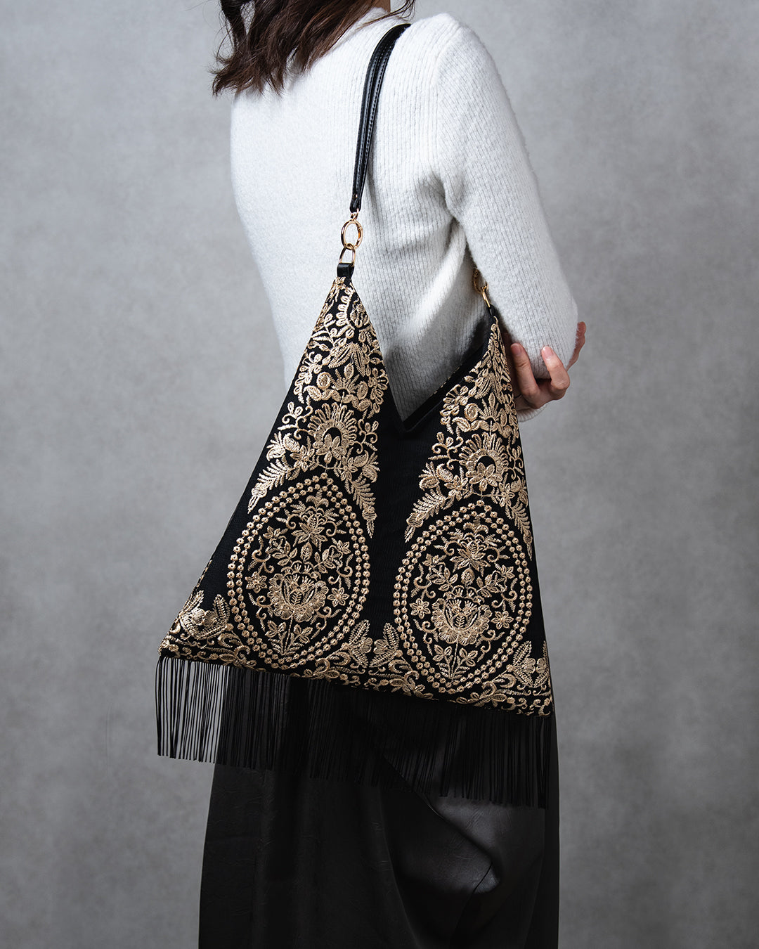 受注商品】Triangle Tote Black – little seeds