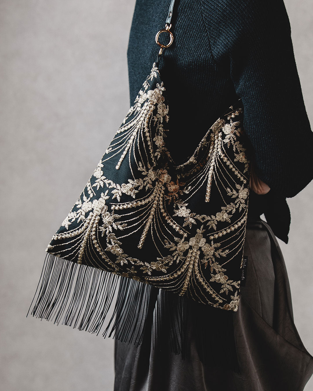 Triangle Tote Mini Black