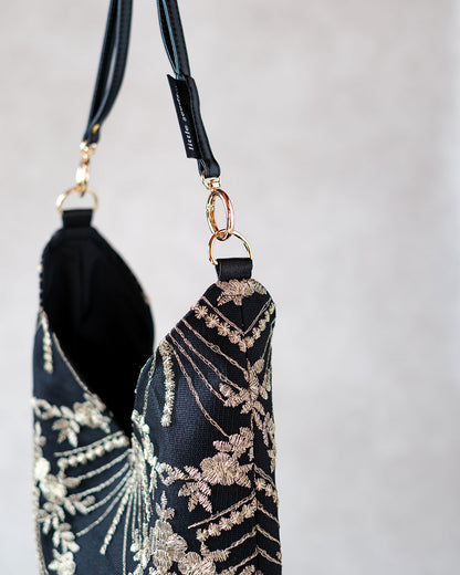 Triangle Tote Mini Black