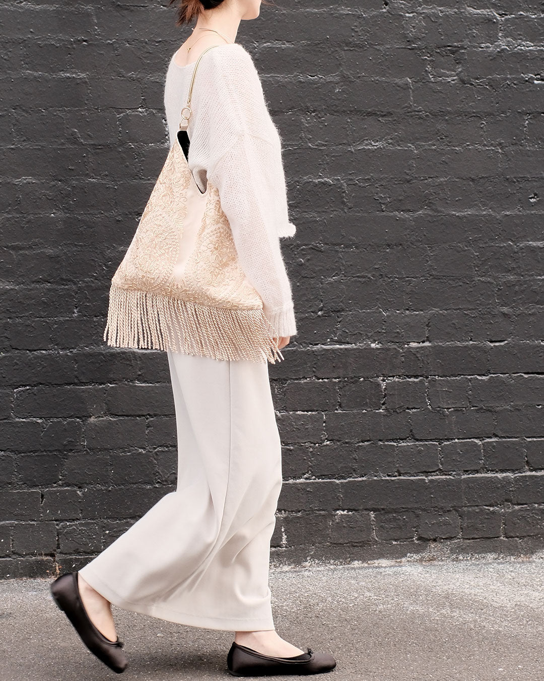 Triangle Tote Beige – little seeds